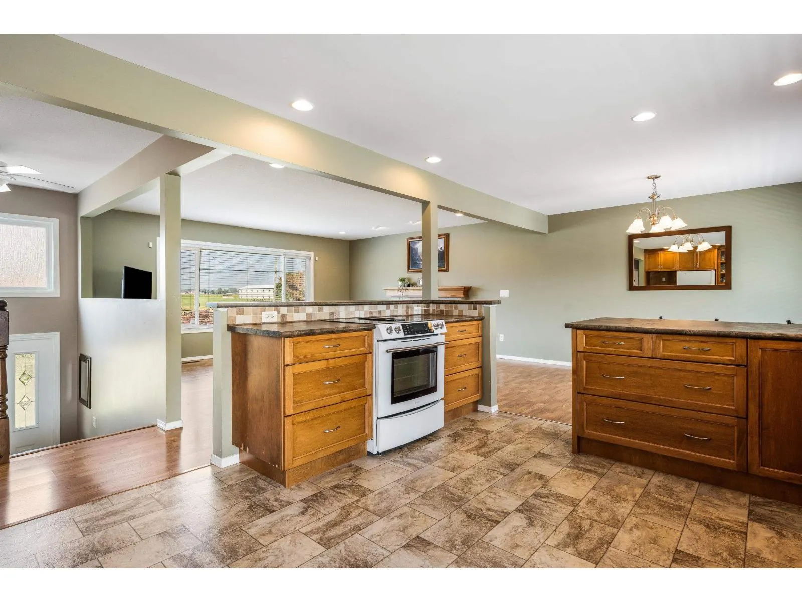 10338 MCSWEEN ROAD|Fairfield Island