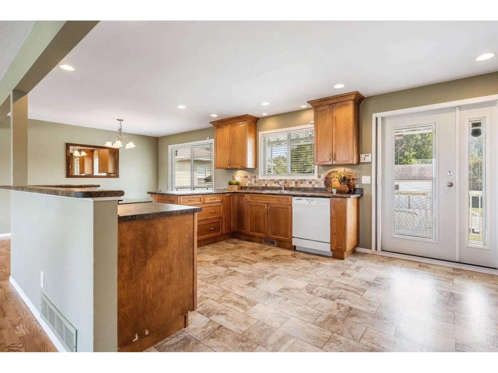 10338 MCSWEEN ROAD|Fairfield Island