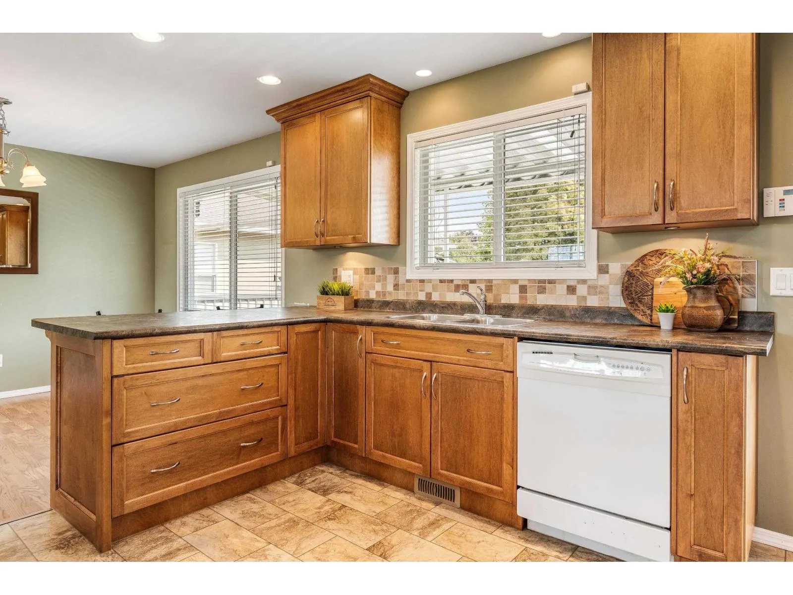 10338 MCSWEEN ROAD|Fairfield Island