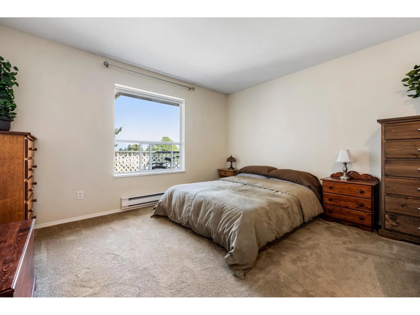 303 9400 COOK STREET|Chilliwack Downtown
