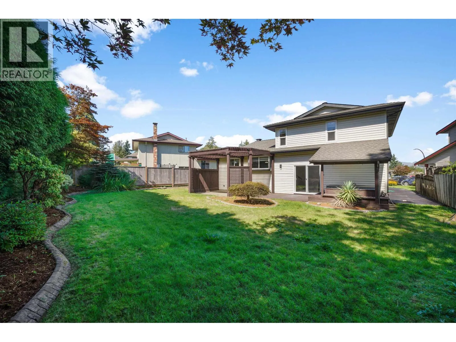 23005 APPLE GROVE