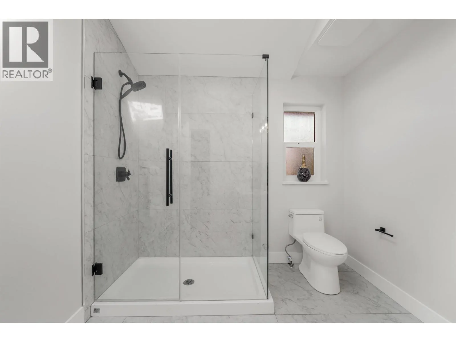 23005 APPLE GROVE