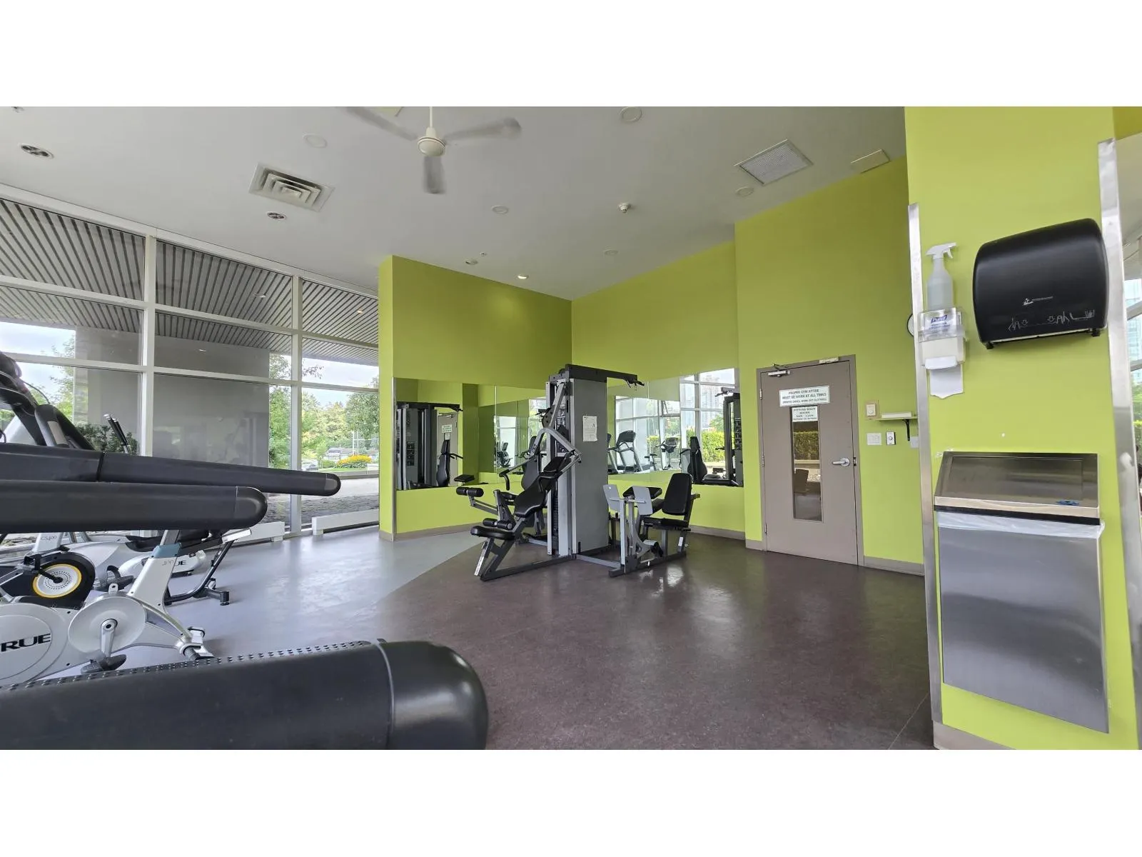 1110 13618 100 AVENUE