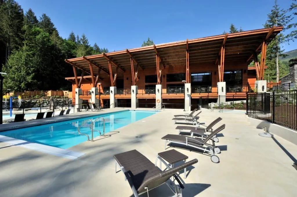 1767 TREE HOUSE TRAIL|Cultus Lake South