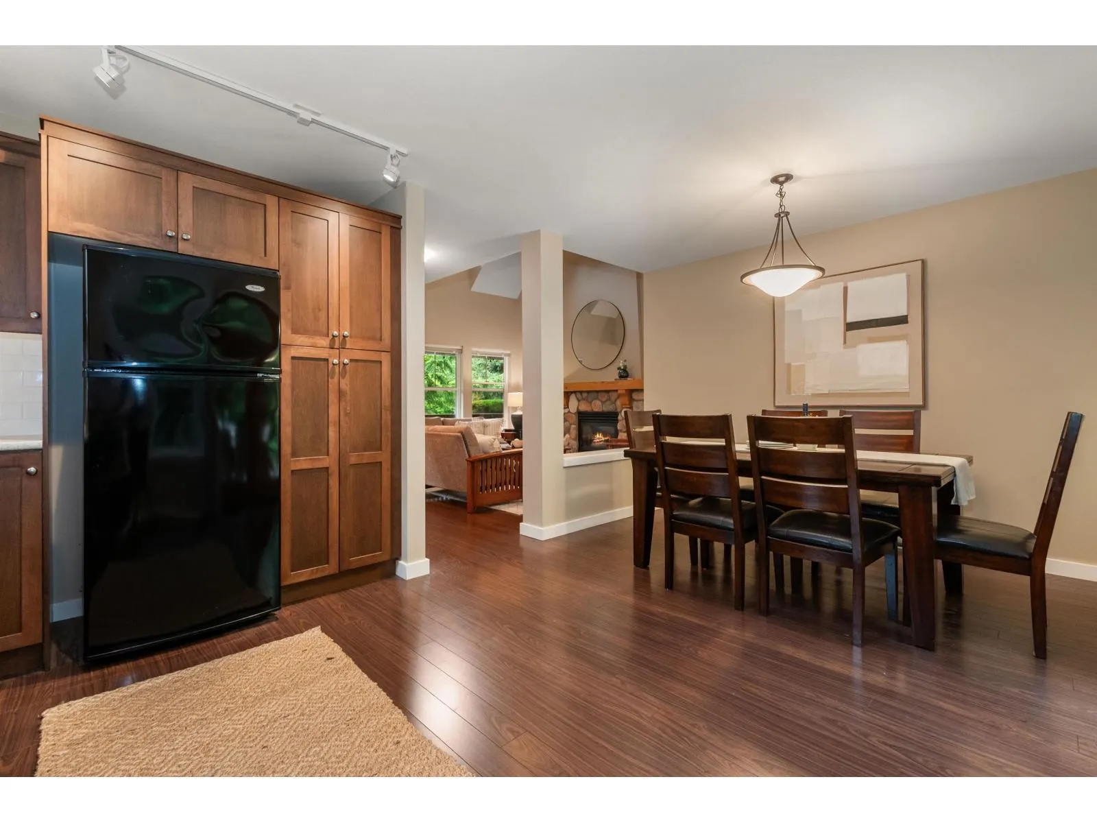 1767 TREE HOUSE TRAIL|Cultus Lake South