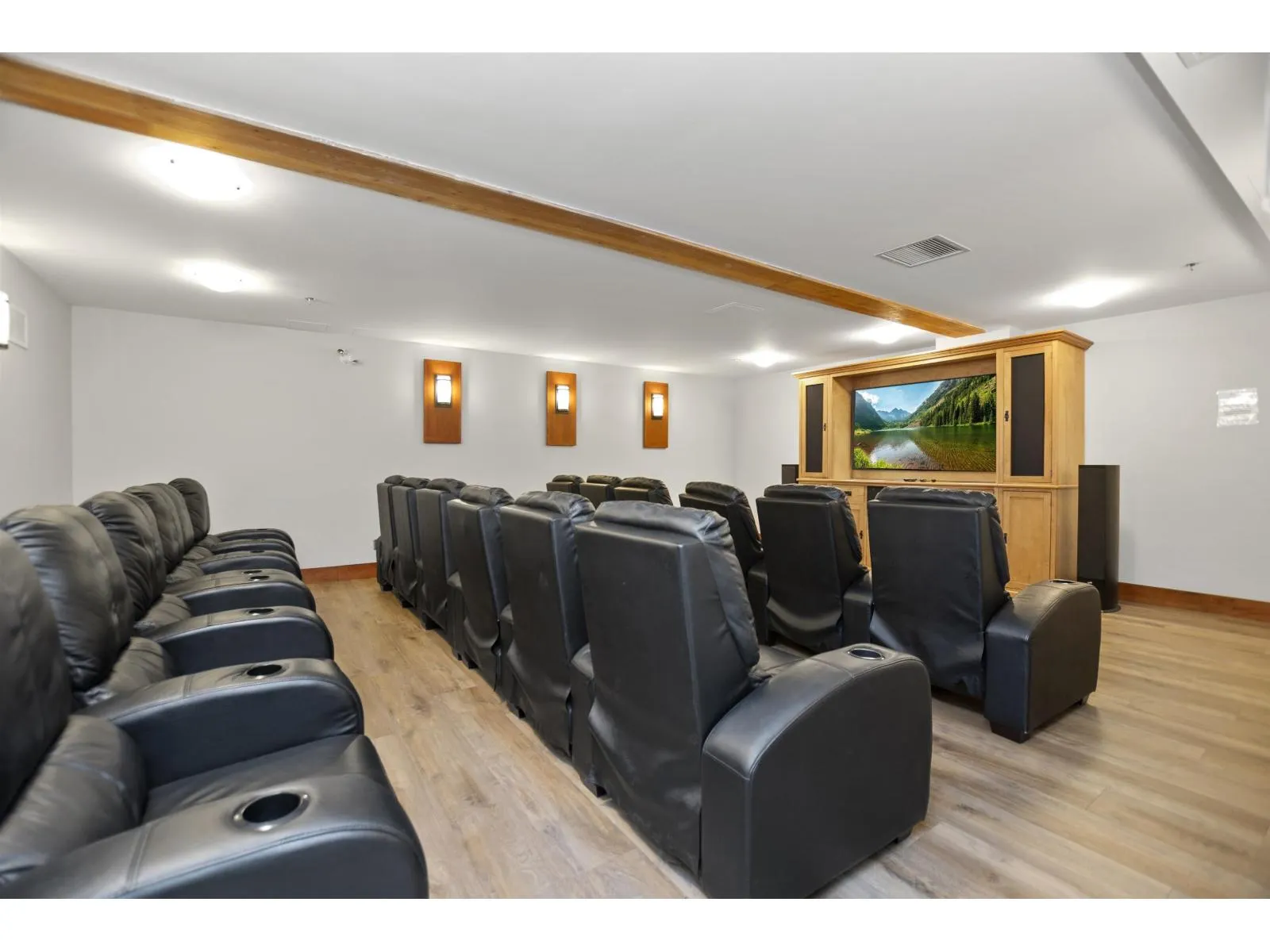 1767 TREE HOUSE TRAIL|Cultus Lake South