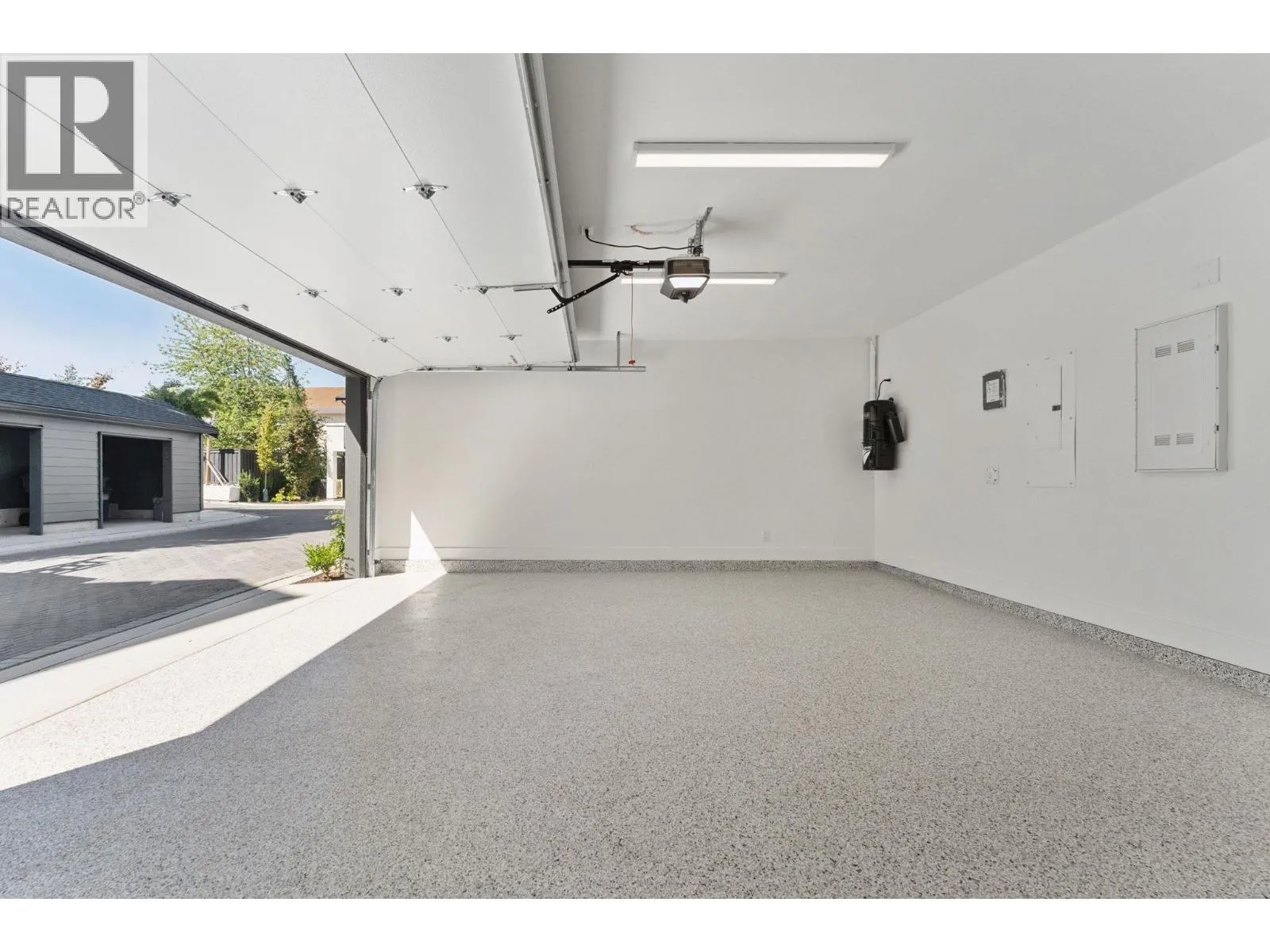 23 10188 NO. 1 ROAD