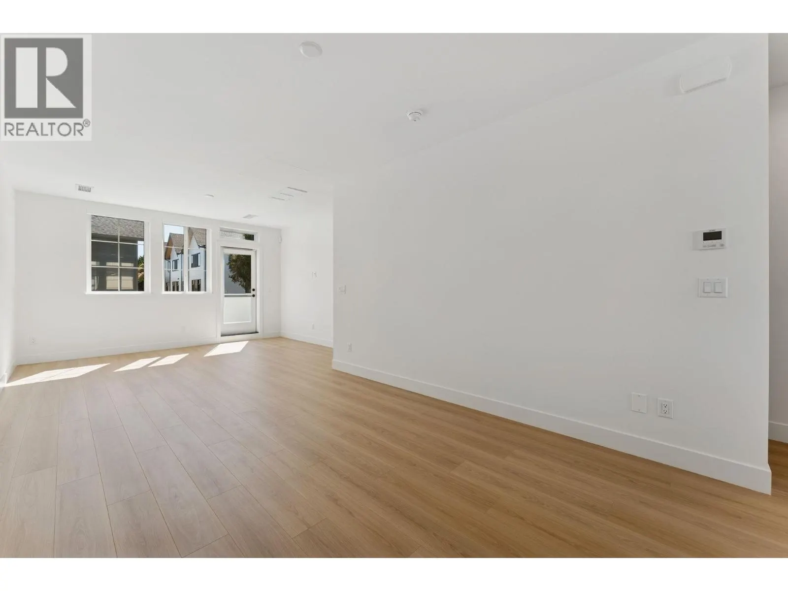 33 10188 NO. 1 ROAD