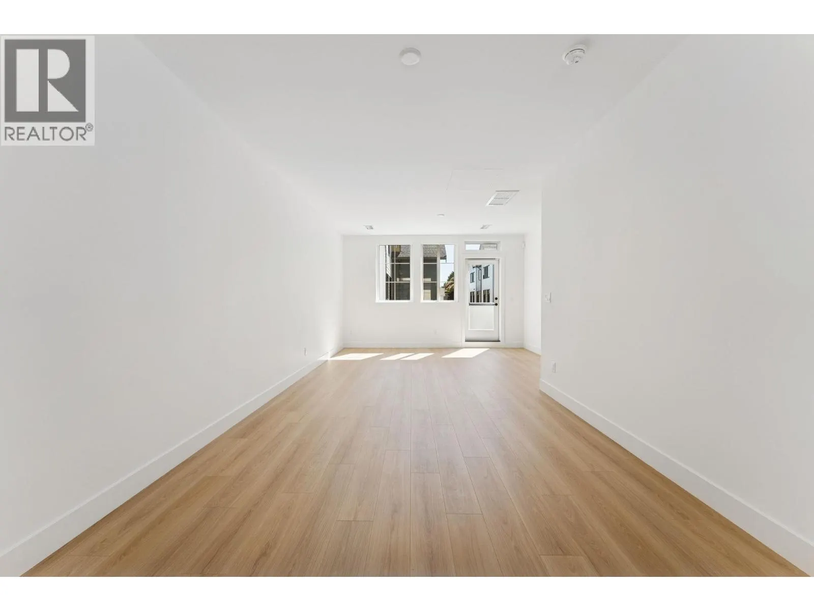 33 10188 NO. 1 ROAD