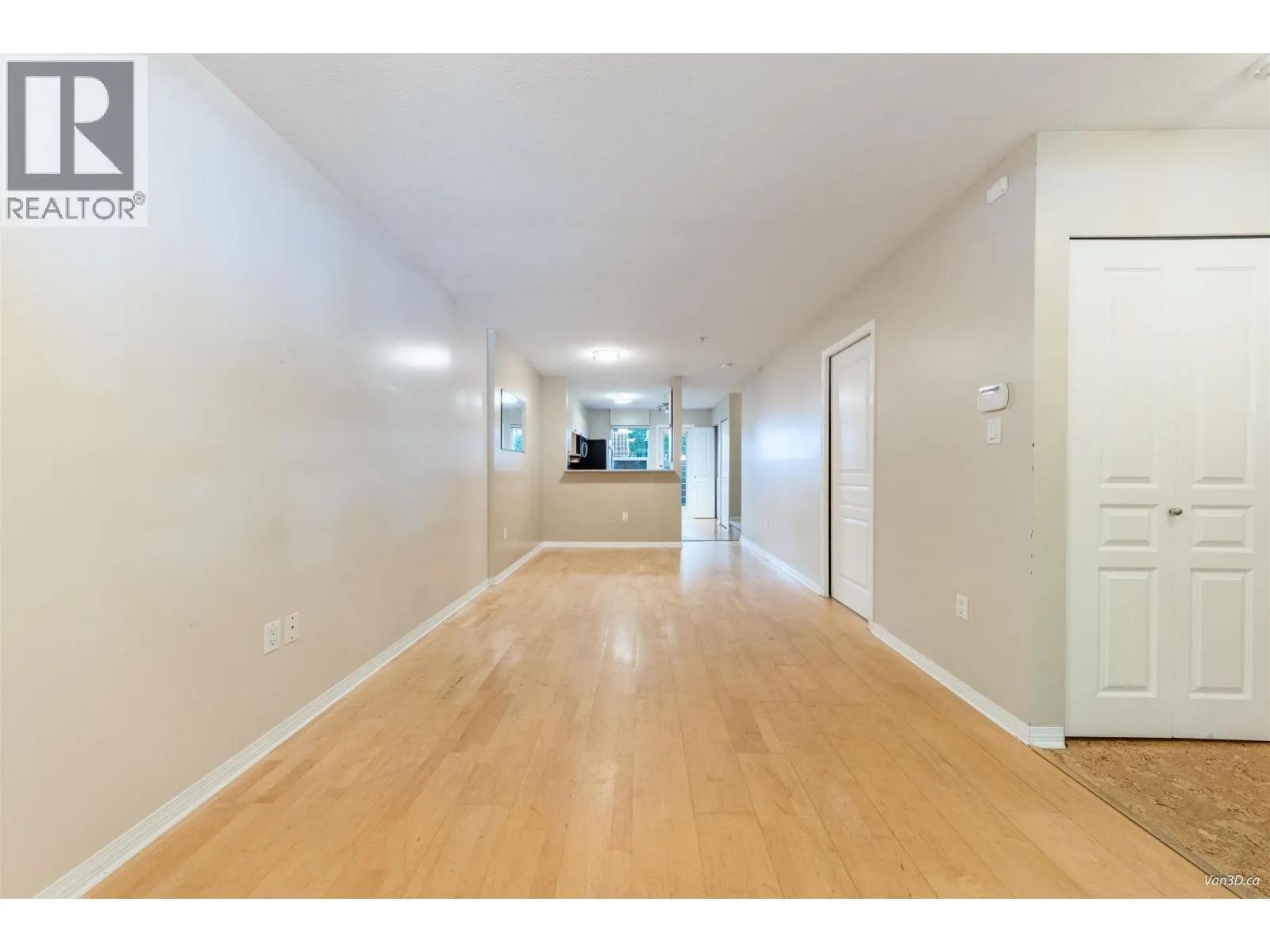 229 E 11TH AVENUE
