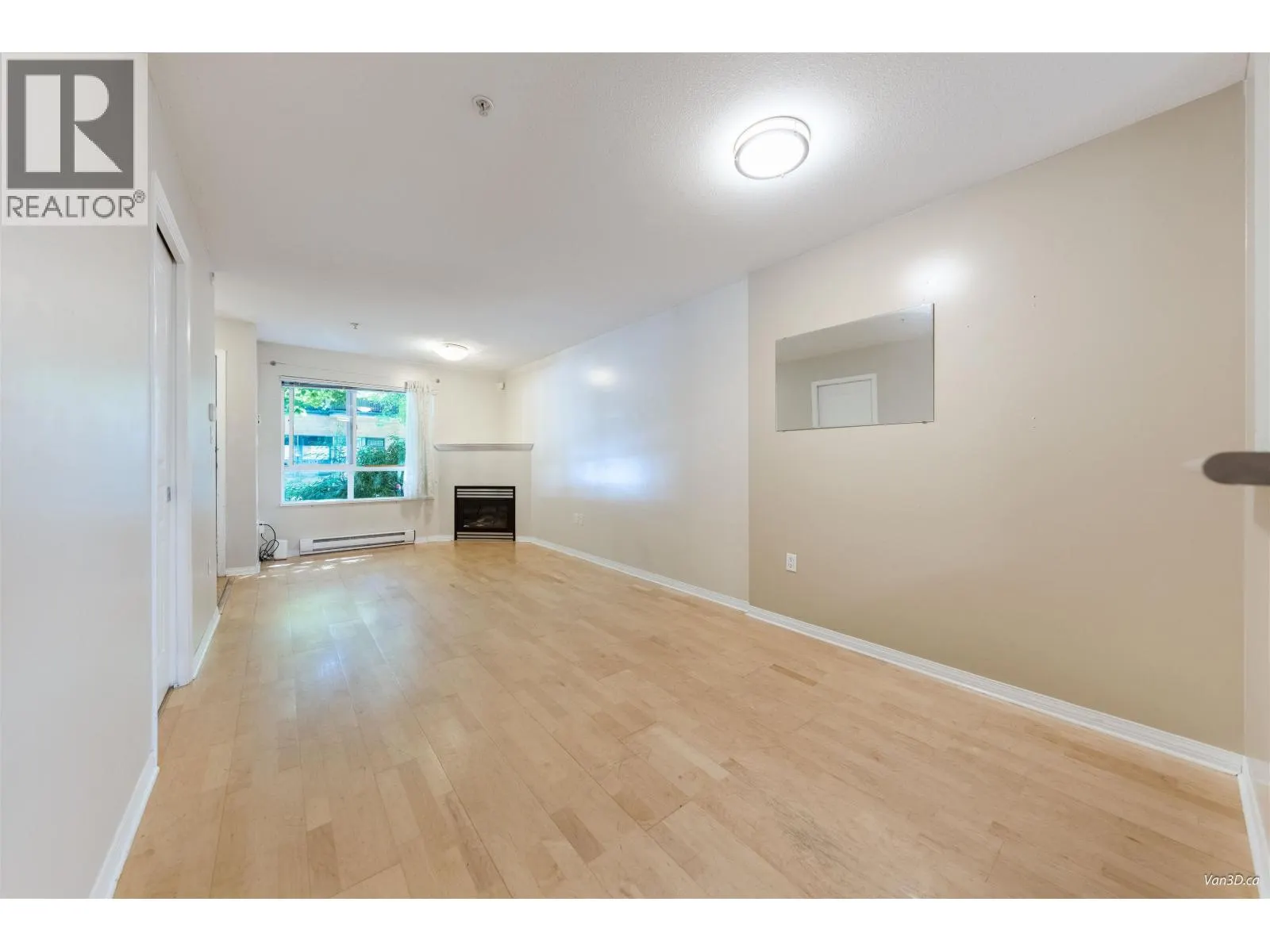 229 E 11TH AVENUE
