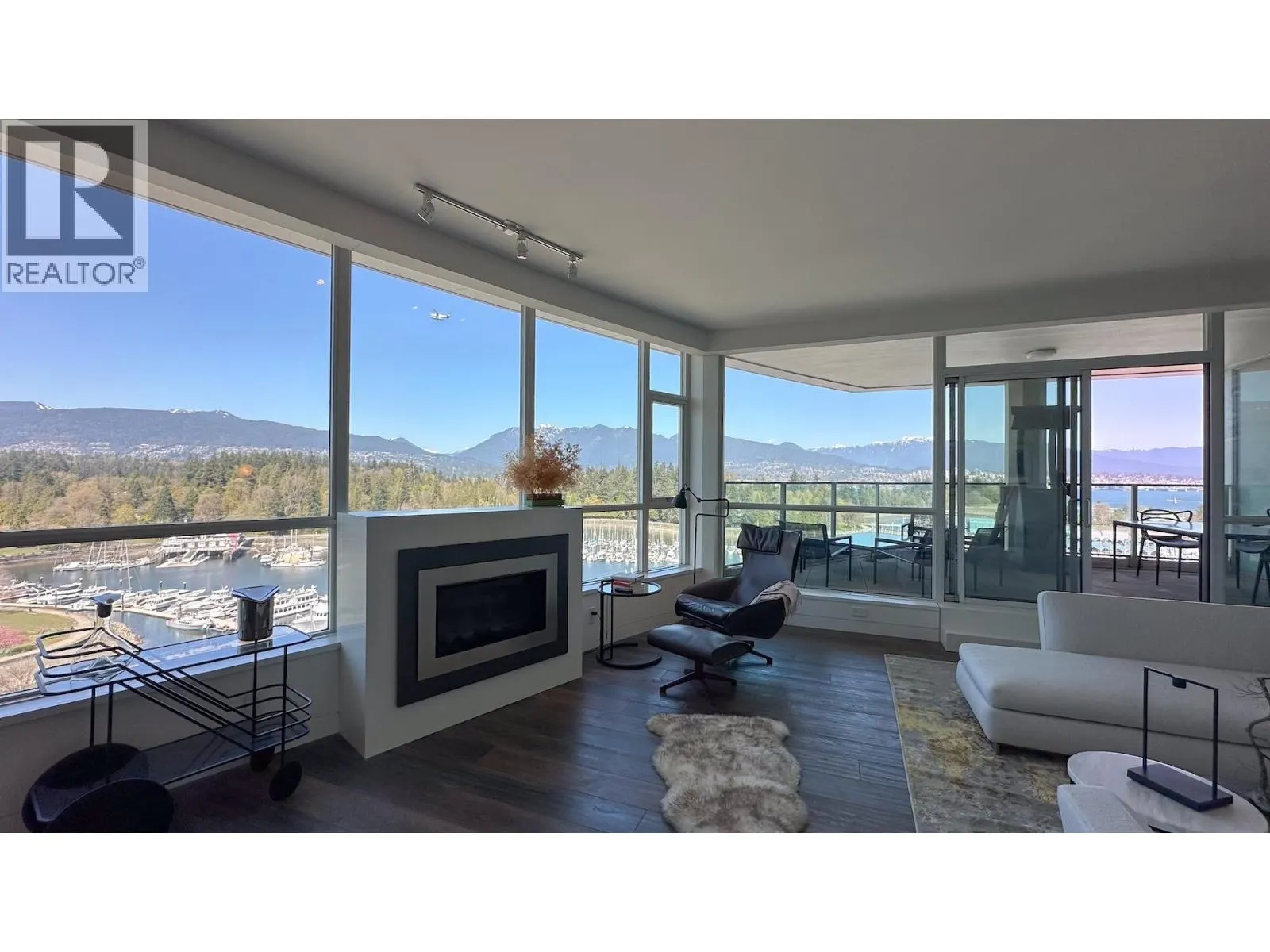 PH4 1777 BAYSHORE DR