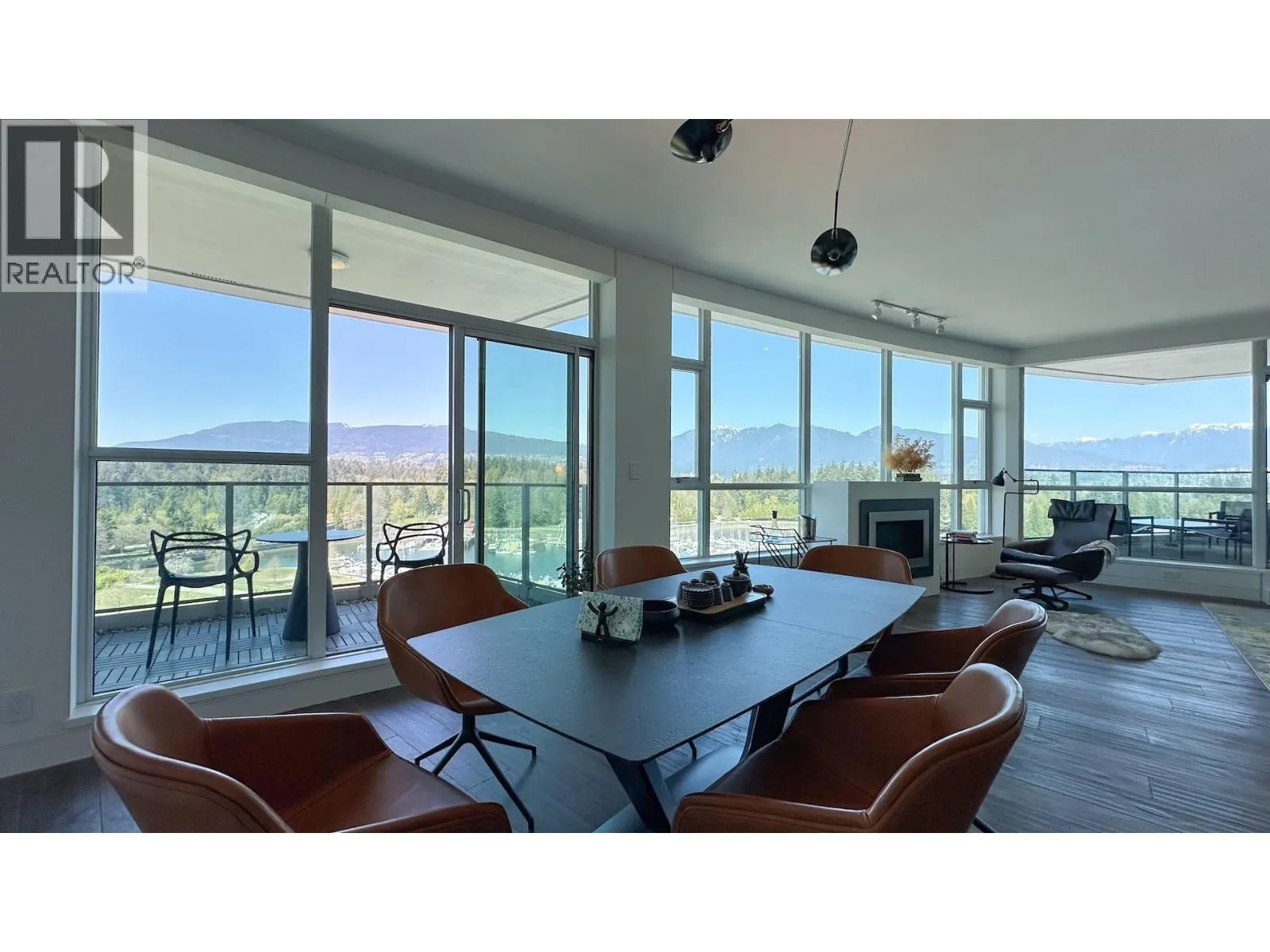 PH4 1777 BAYSHORE DR