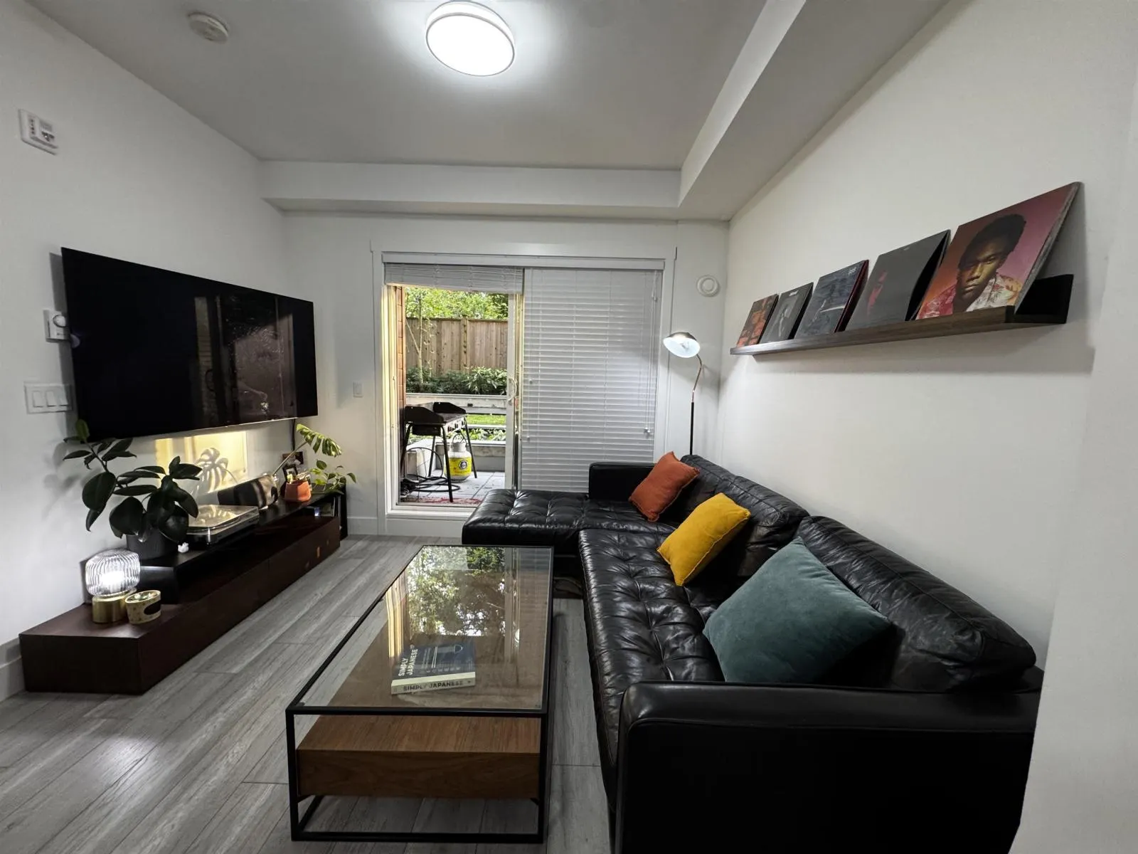 B104 9689 140 STREET