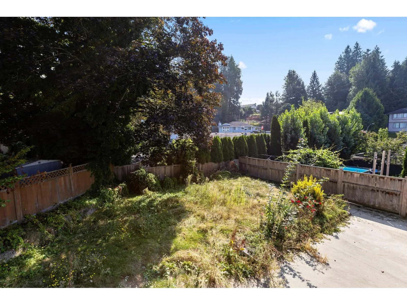 8074 WAXBERRY CRESCENT