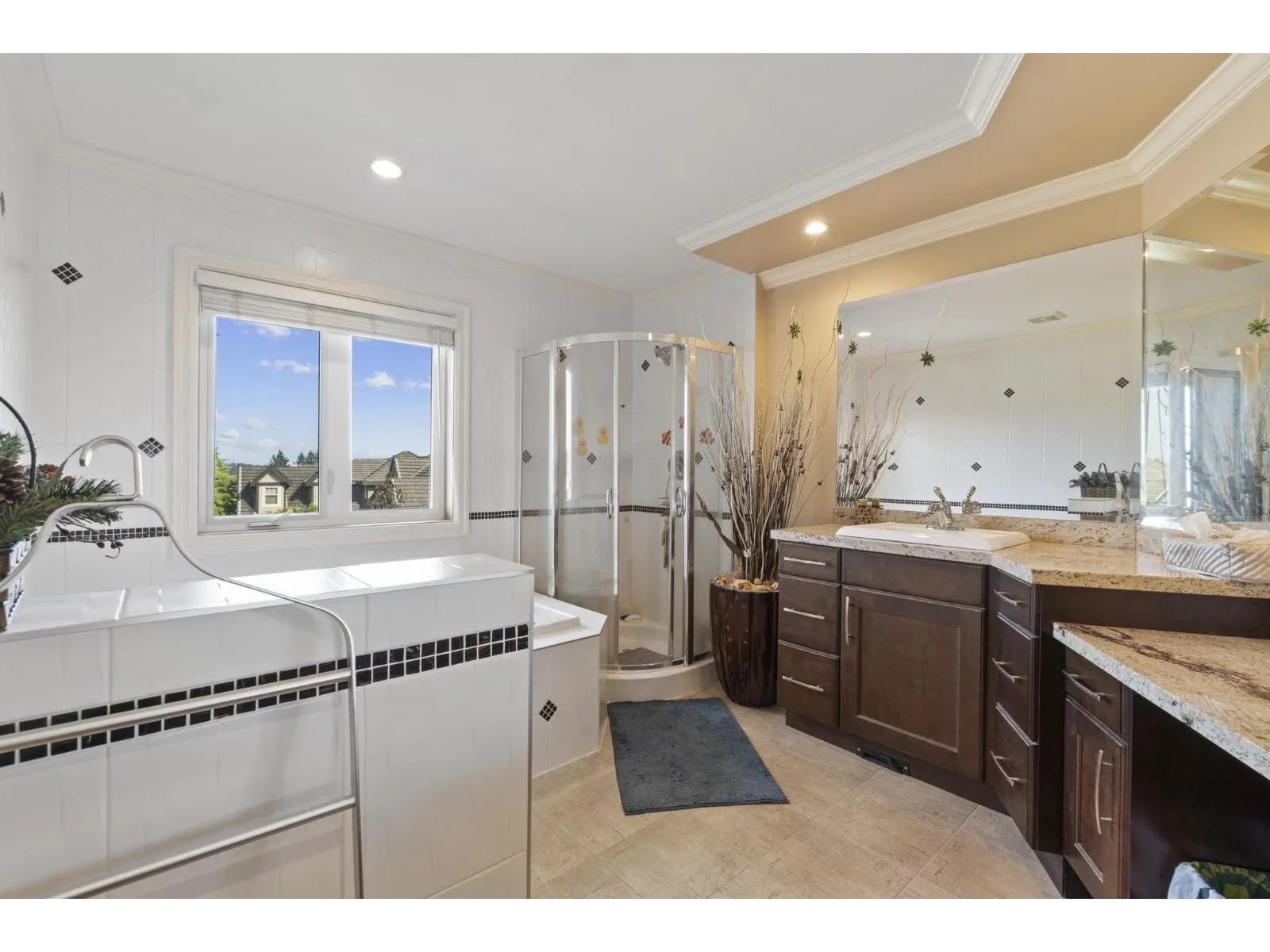 16308 91A AVENUE