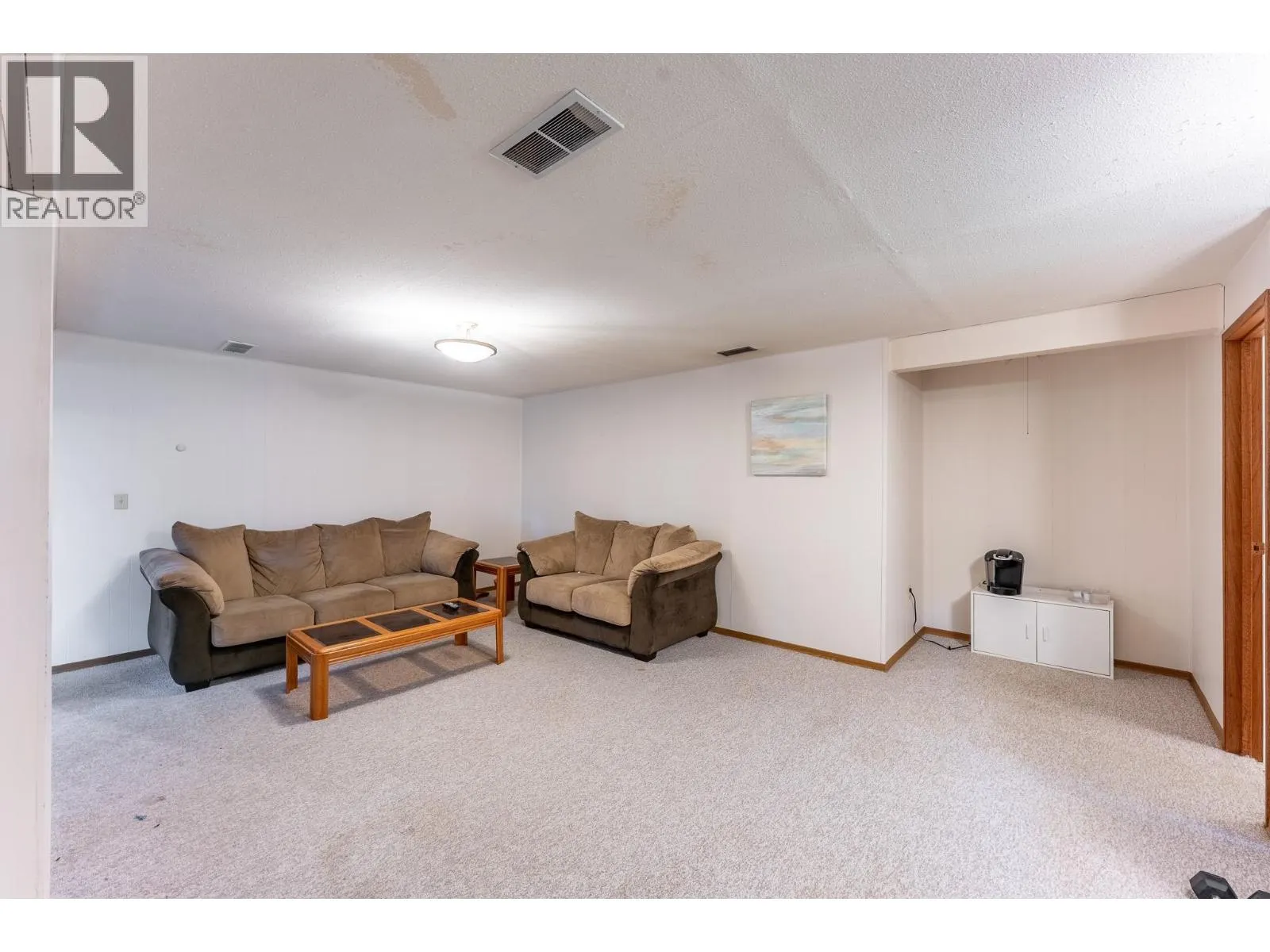 2886 LANGLEY CRESCENT