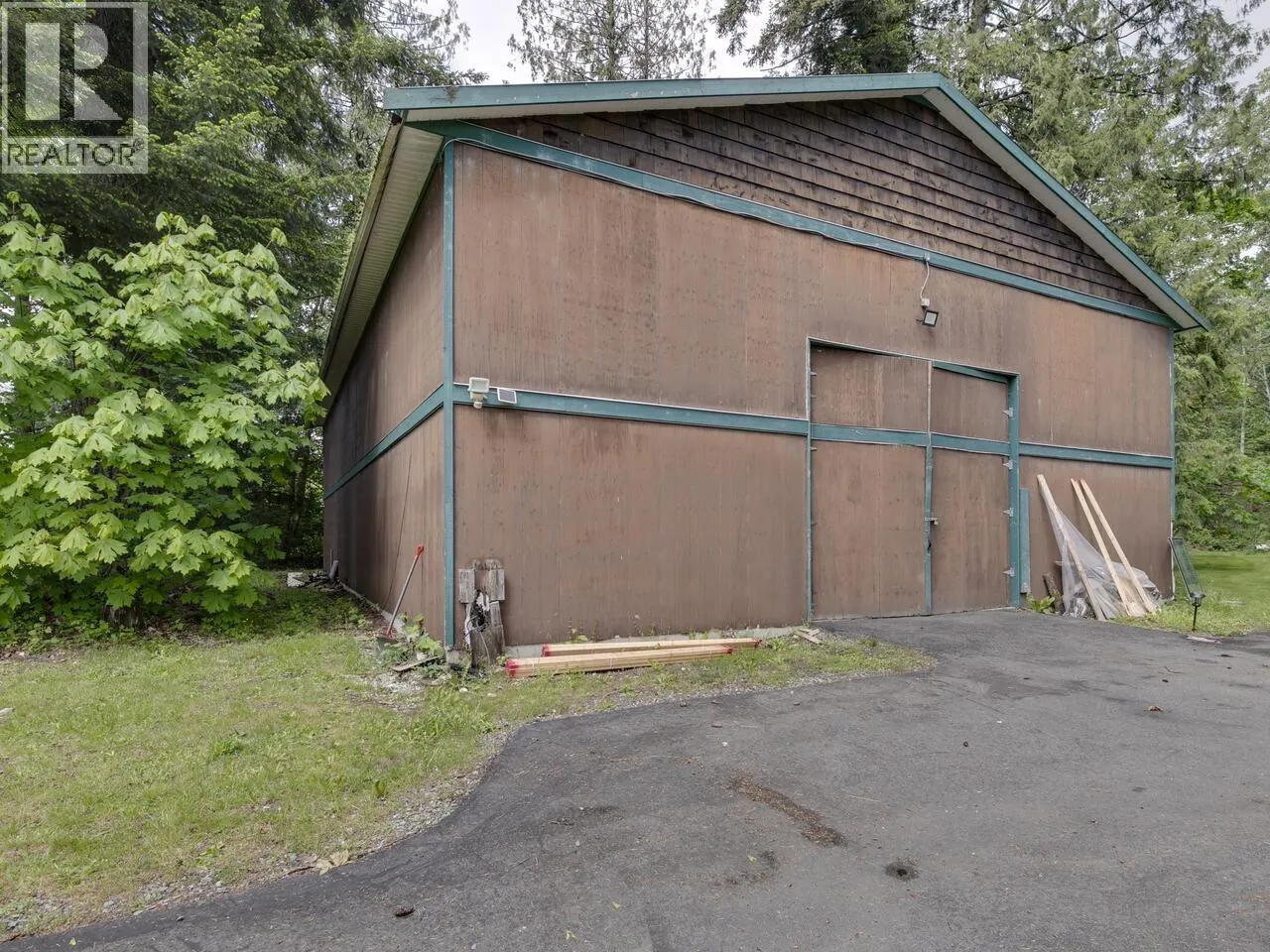 26521 LOUGHEED HIGHWAY