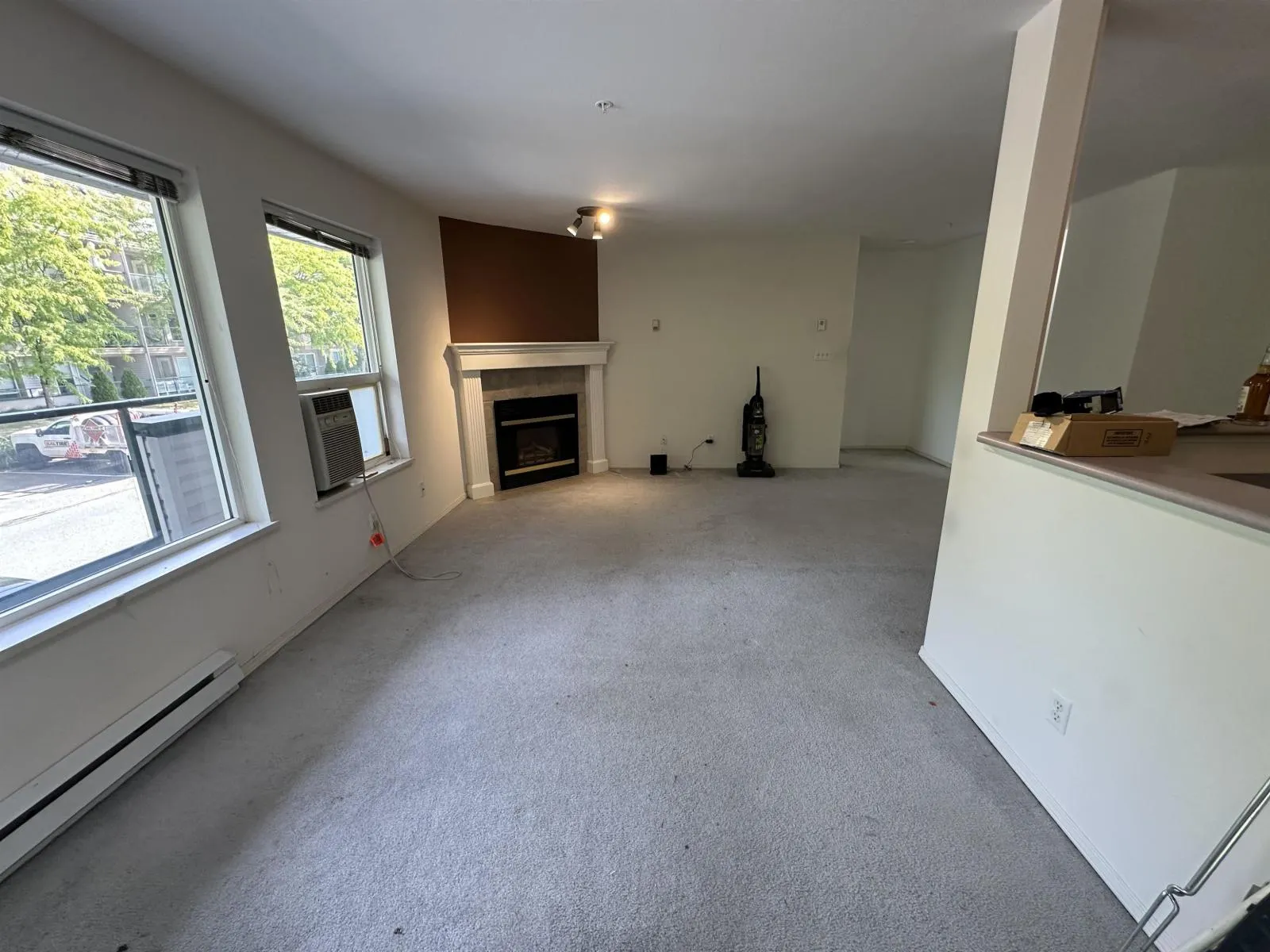 211 33708 KING ROAD
