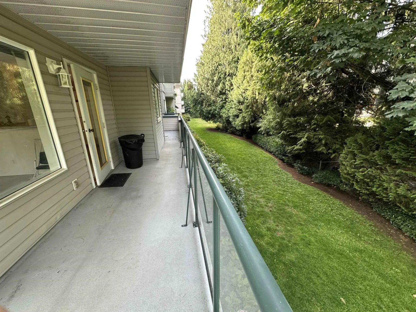211 33708 KING ROAD