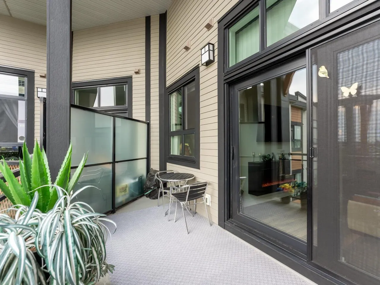 513 20829 77A AVENUE