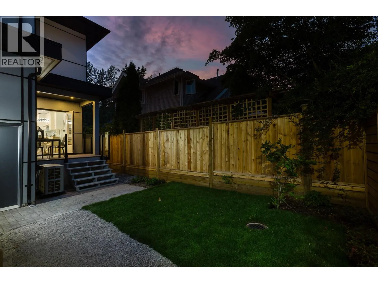 842 ST. DENIS AVENUE