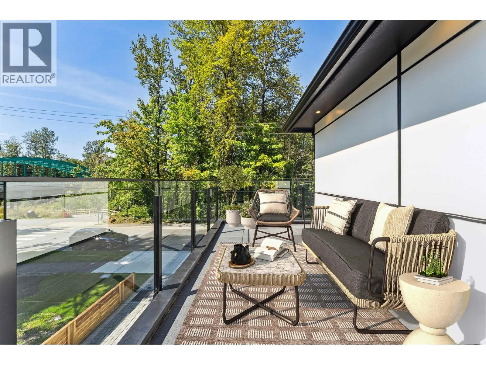 844 ST. DENIS AVENUE