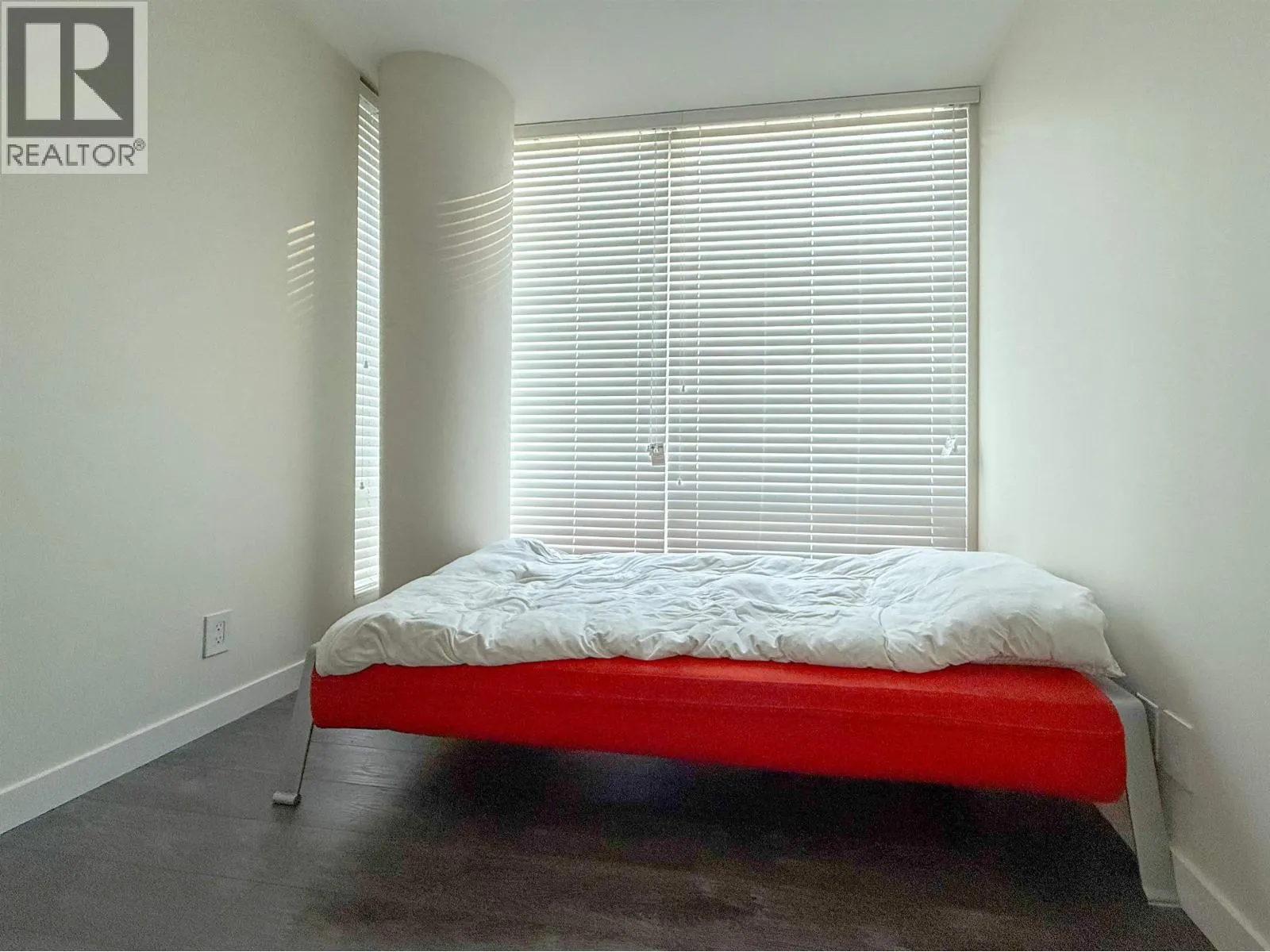 1288 W GEORGIA STREET