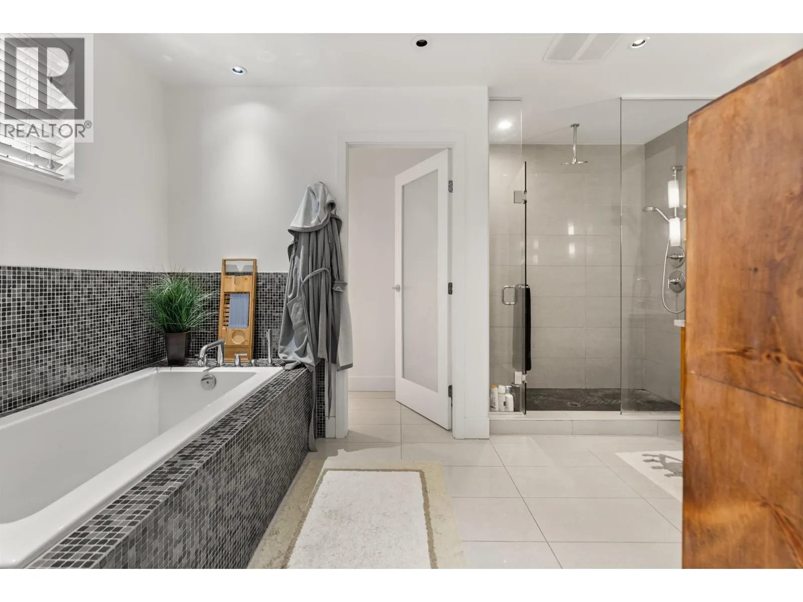 41 3639 ALDERCREST DRIVE