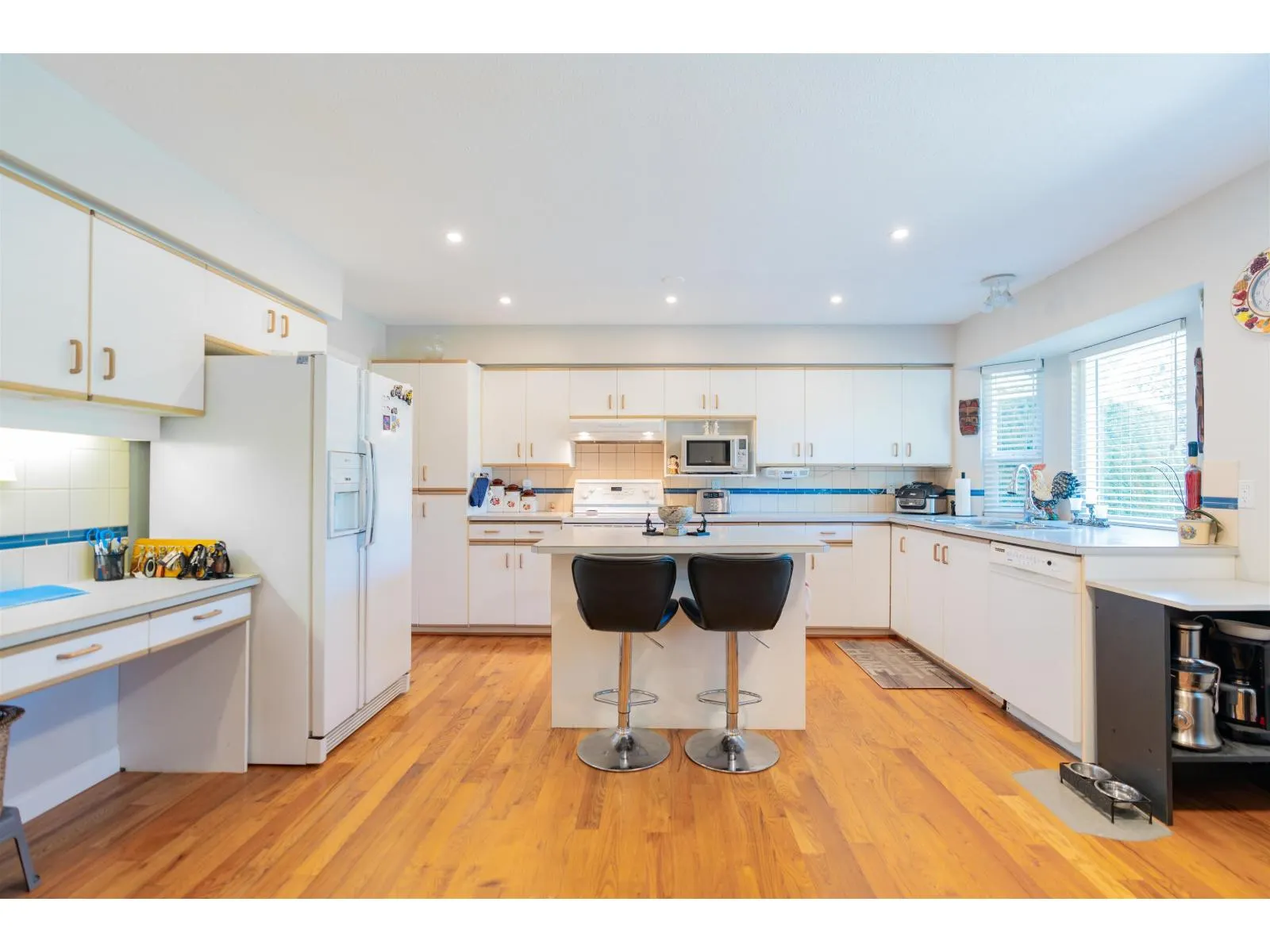 107 6109 W BOUNDARY DRIVE
