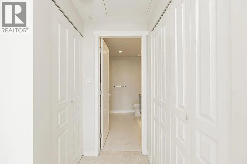 803 3100 WINDSOR GATE