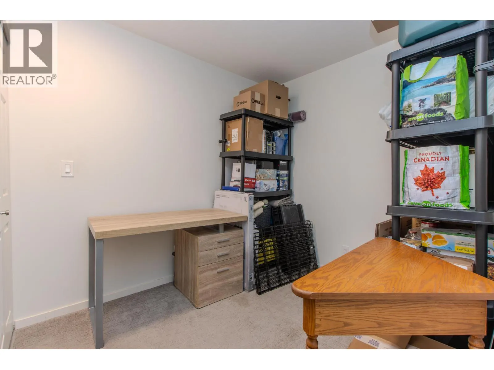 C211 40140 WILLOW CRESCENT