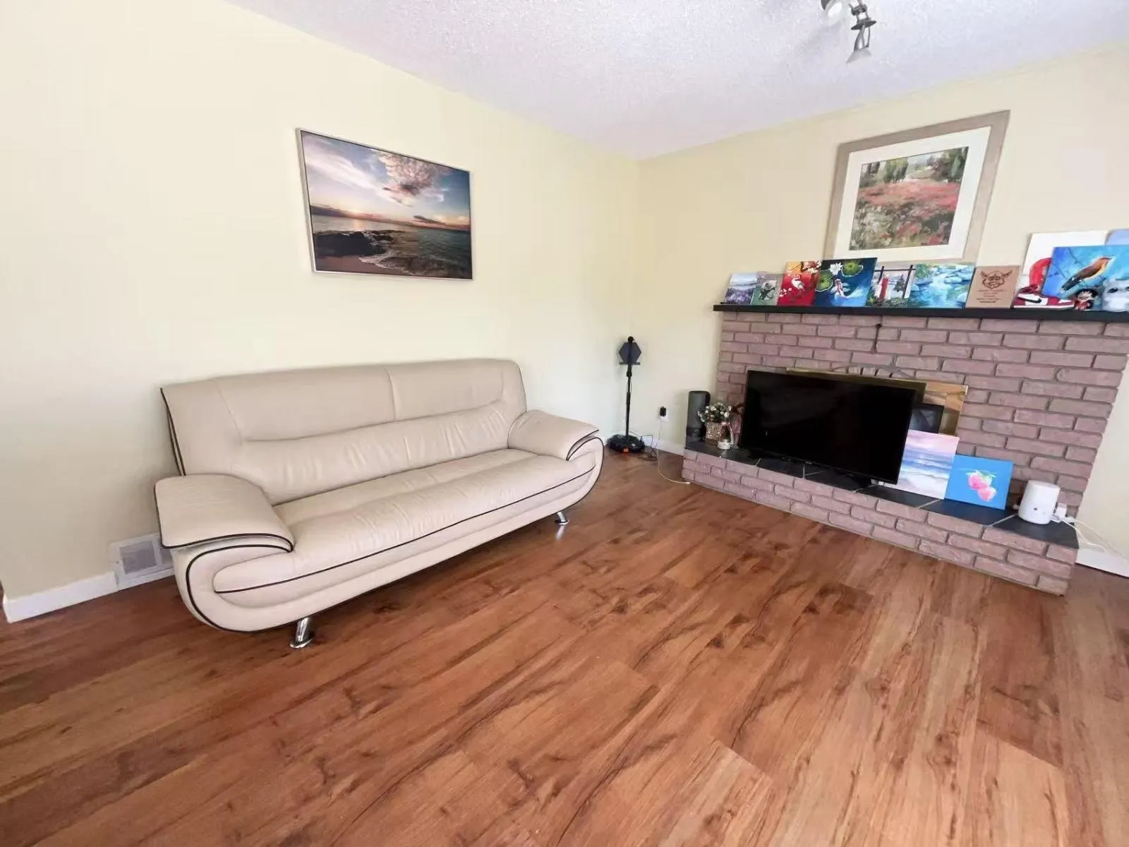 89** WATSON DRIVE