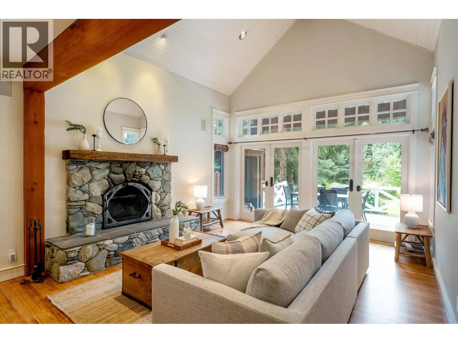 7313 FITZSIMMONS ROAD SOUTH