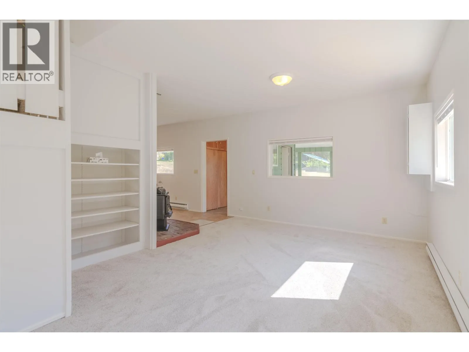 5274 CANIM-HENDRIX LAKE ROAD