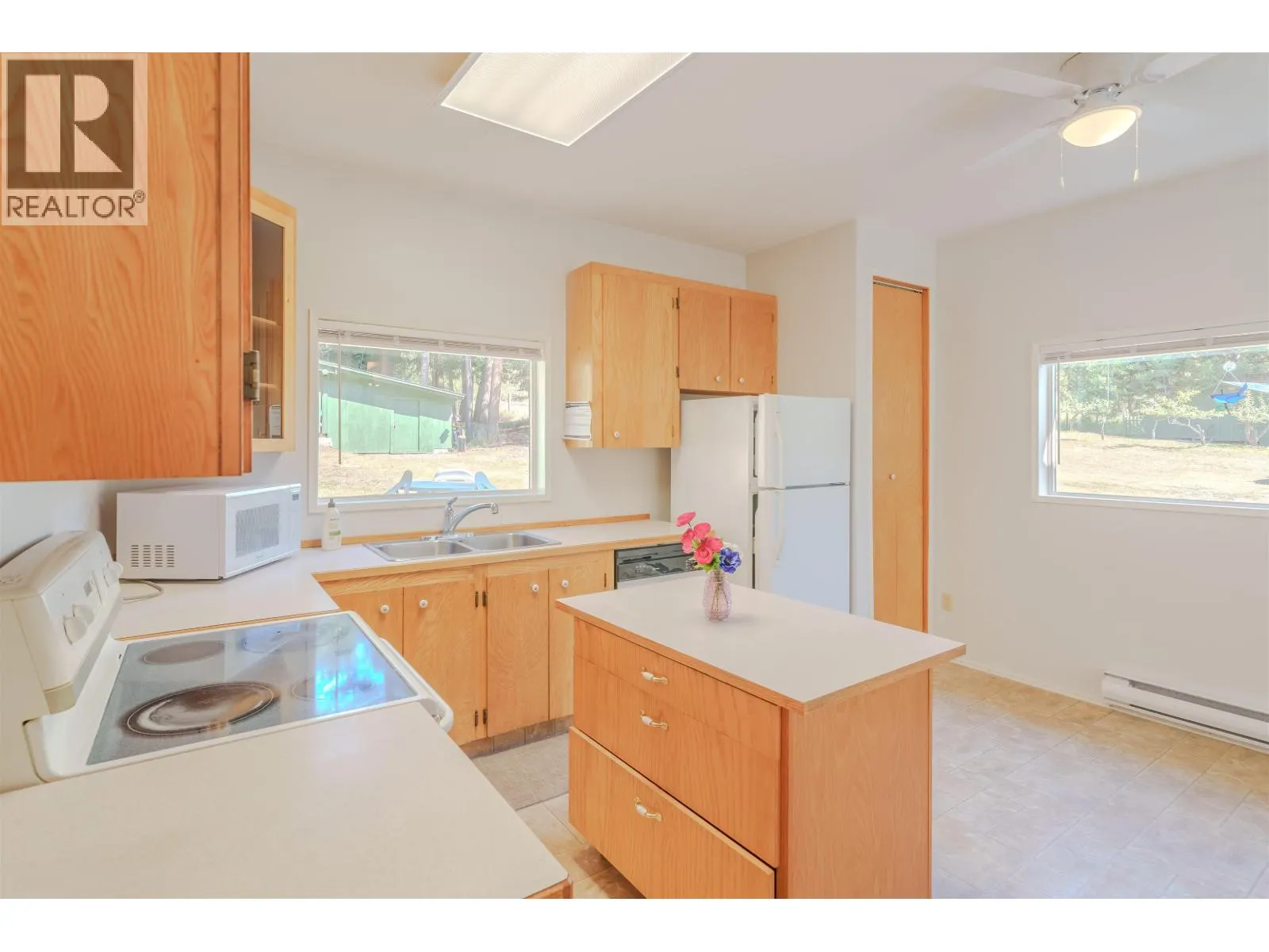 5274 CANIM-HENDRIX LAKE ROAD