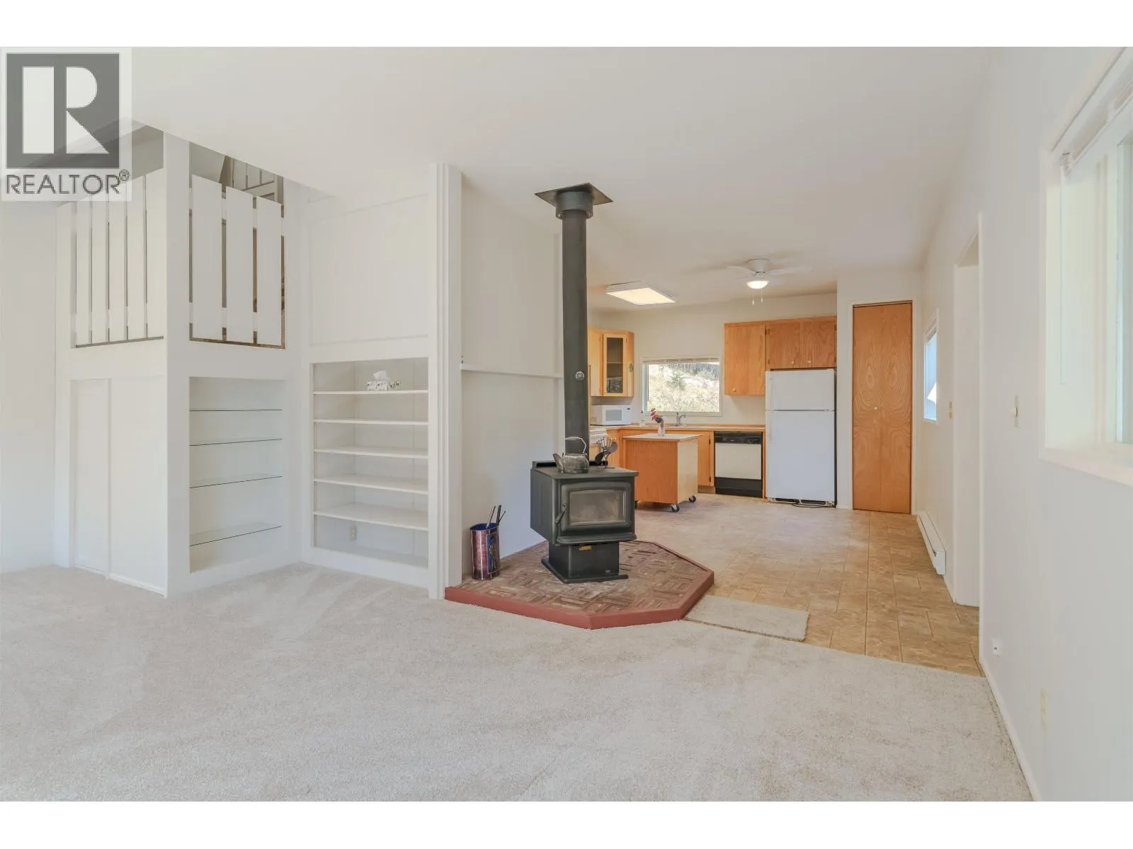 5274 CANIM-HENDRIX LAKE ROAD