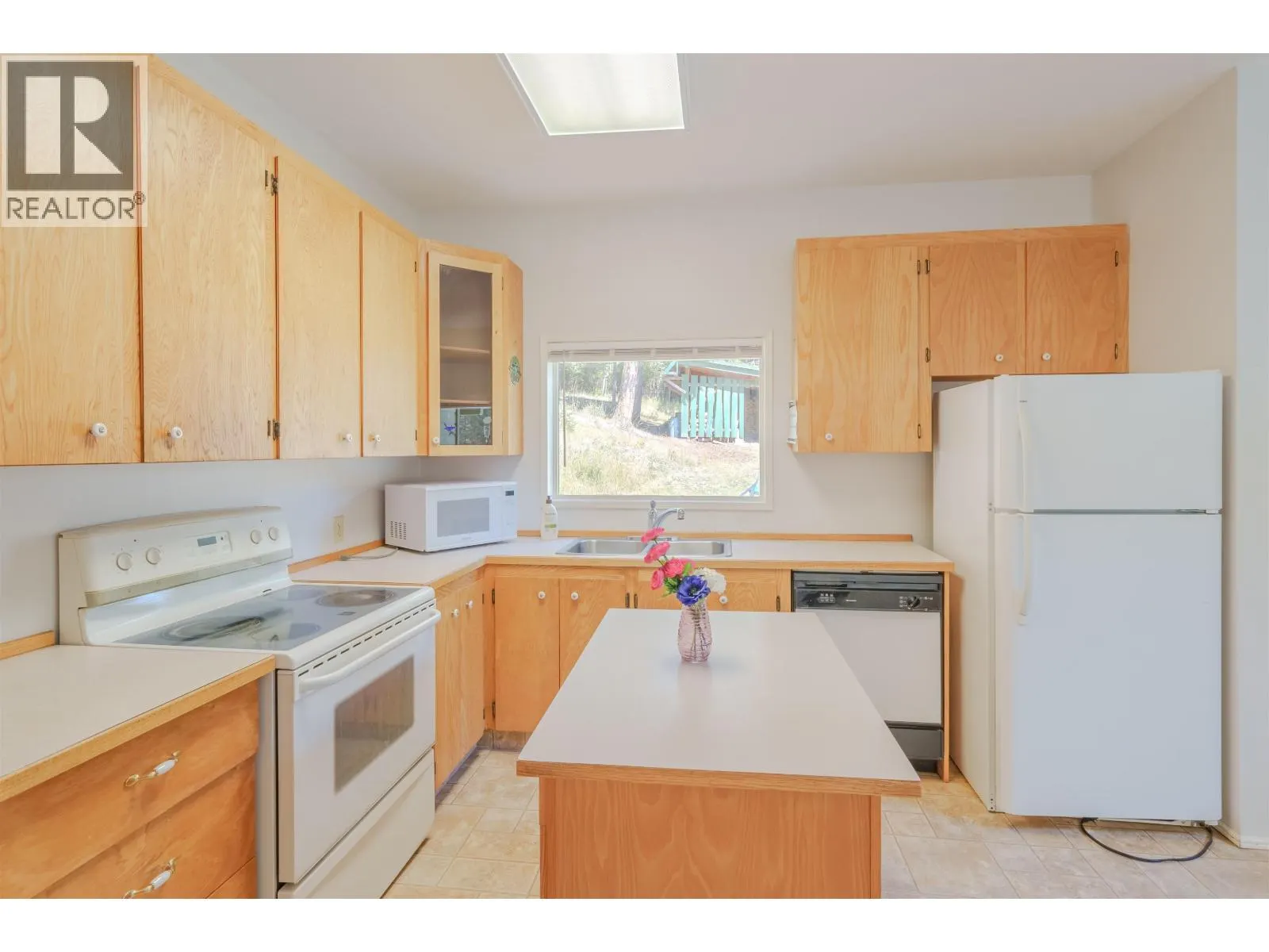 5274 CANIM-HENDRIX LAKE ROAD