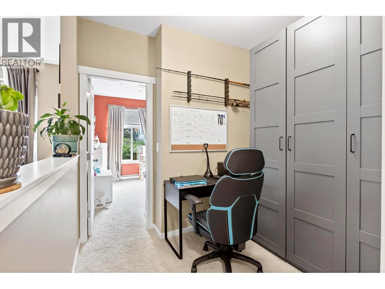 207 2336 WHYTE AVENUE