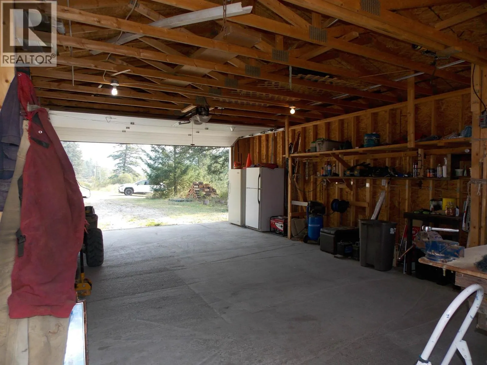 6735 LAGERQUIST ROAD