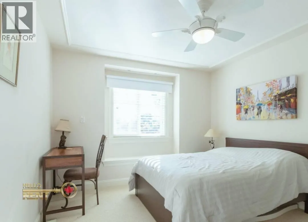 3440 WELLINGTON CRESCENT