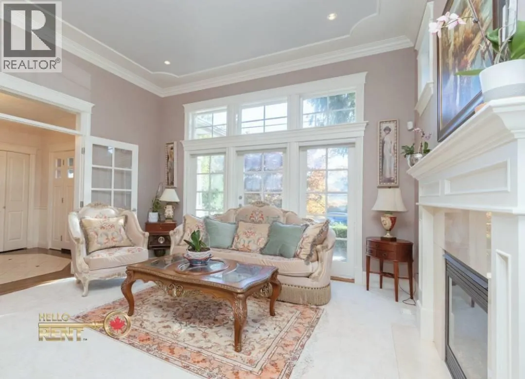 3440 WELLINGTON CRESCENT