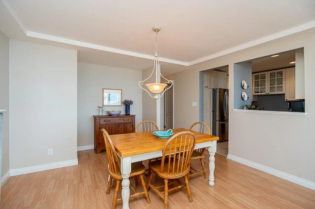 303 15165 MARINE DRIVE