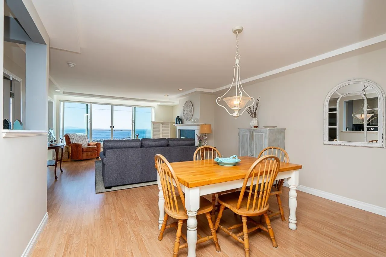 303 15165 MARINE DRIVE