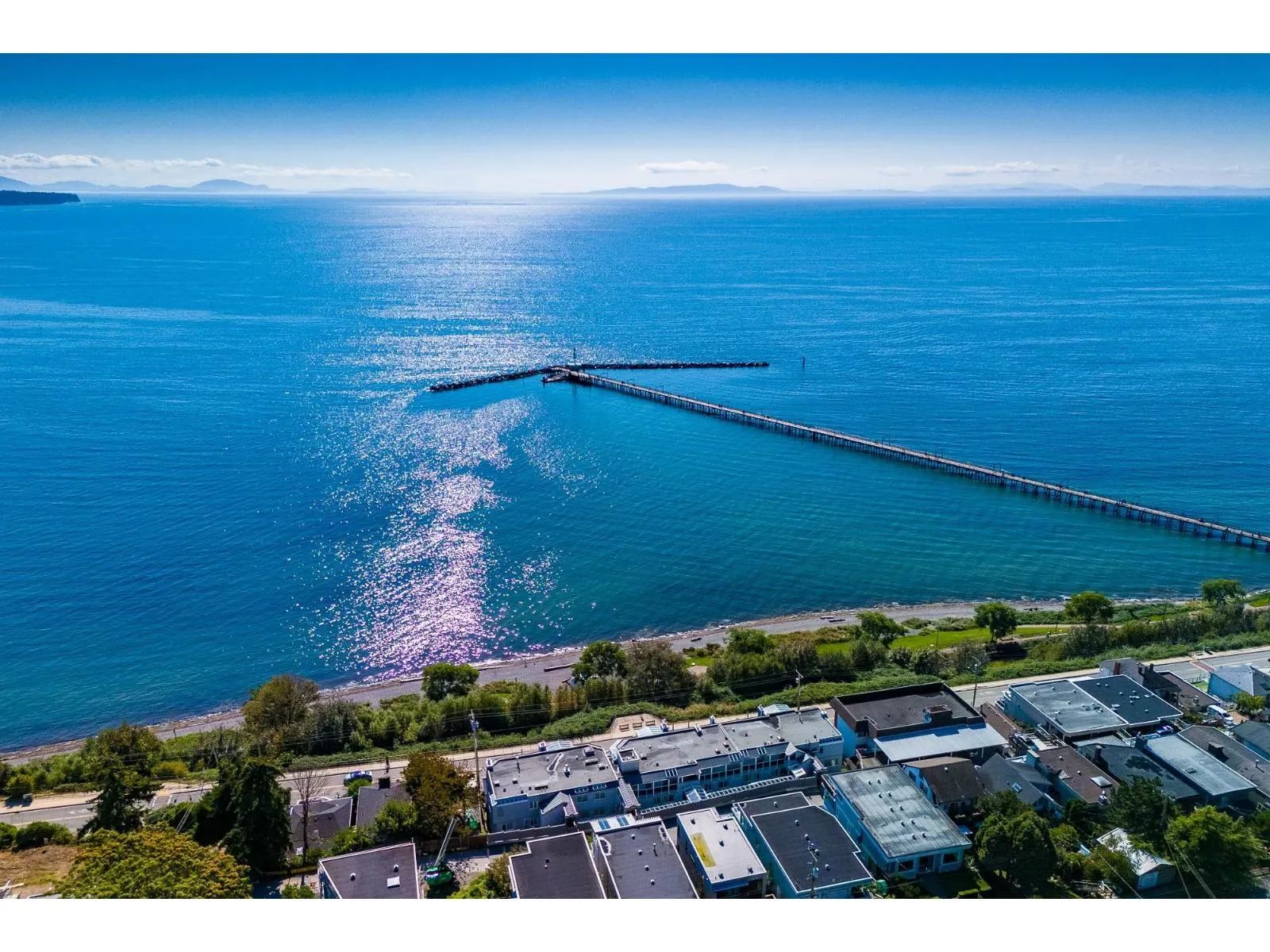 303 15165 MARINE DRIVE