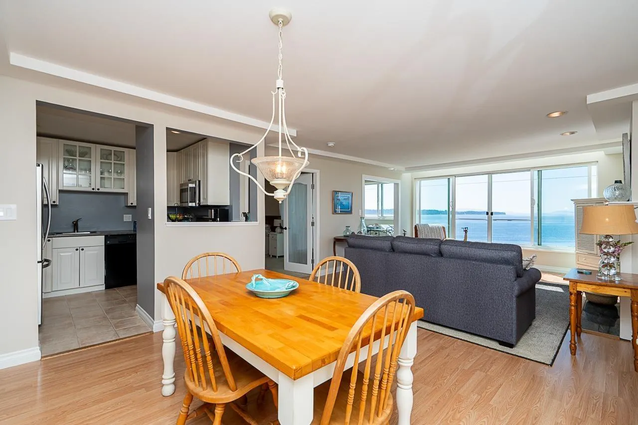 303 15165 MARINE DRIVE