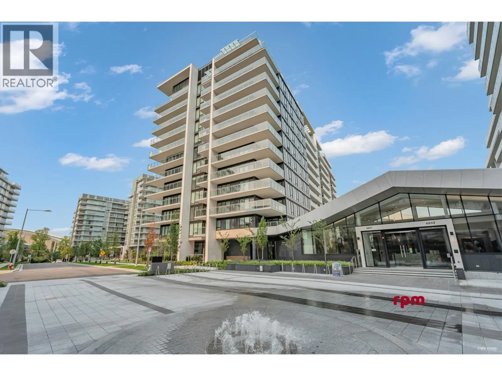10xx 6811 PEARSON WAY