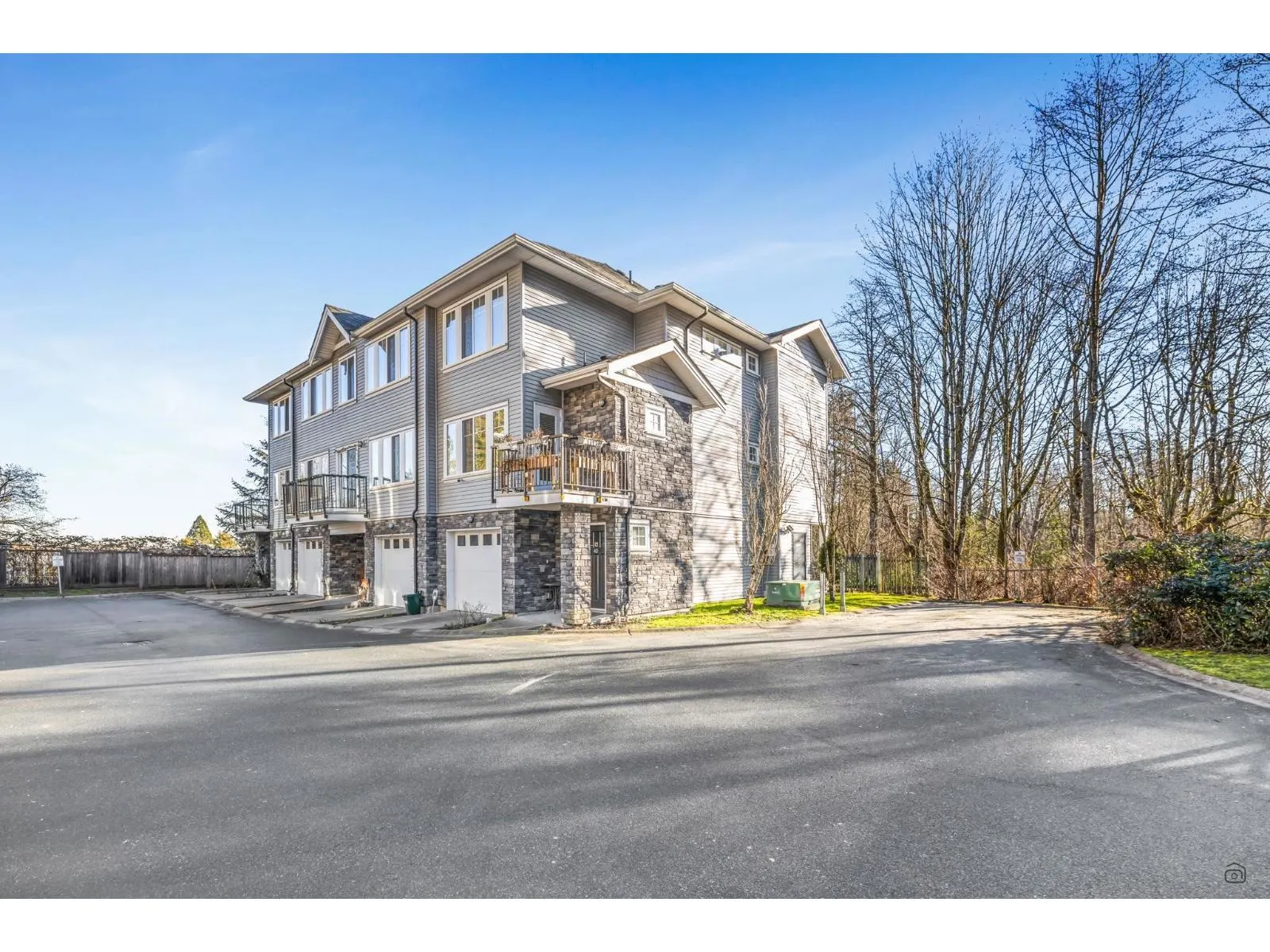 41 13864 HYLAND ROAD