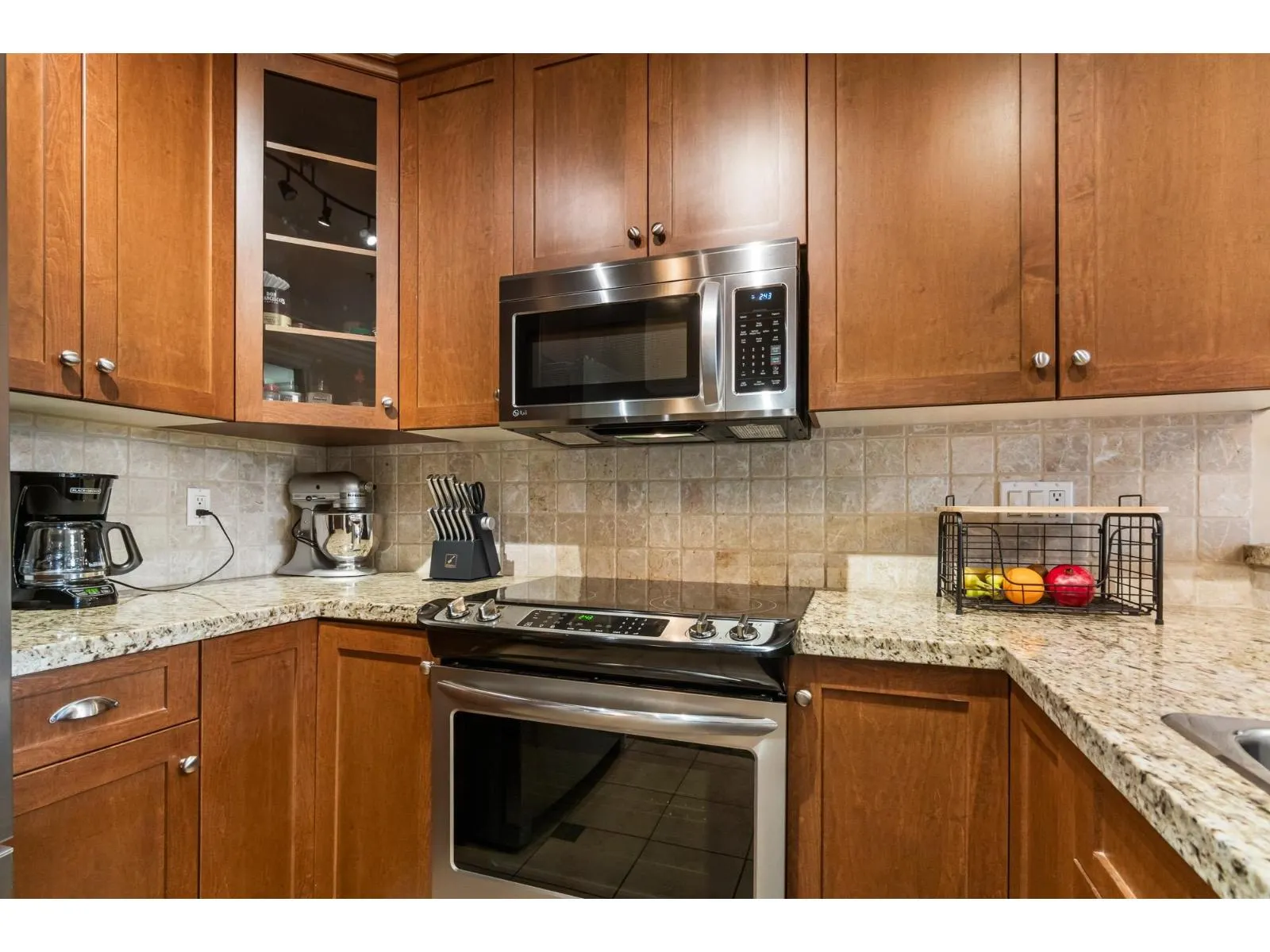 222 32729 GARIBALDI DRIVE