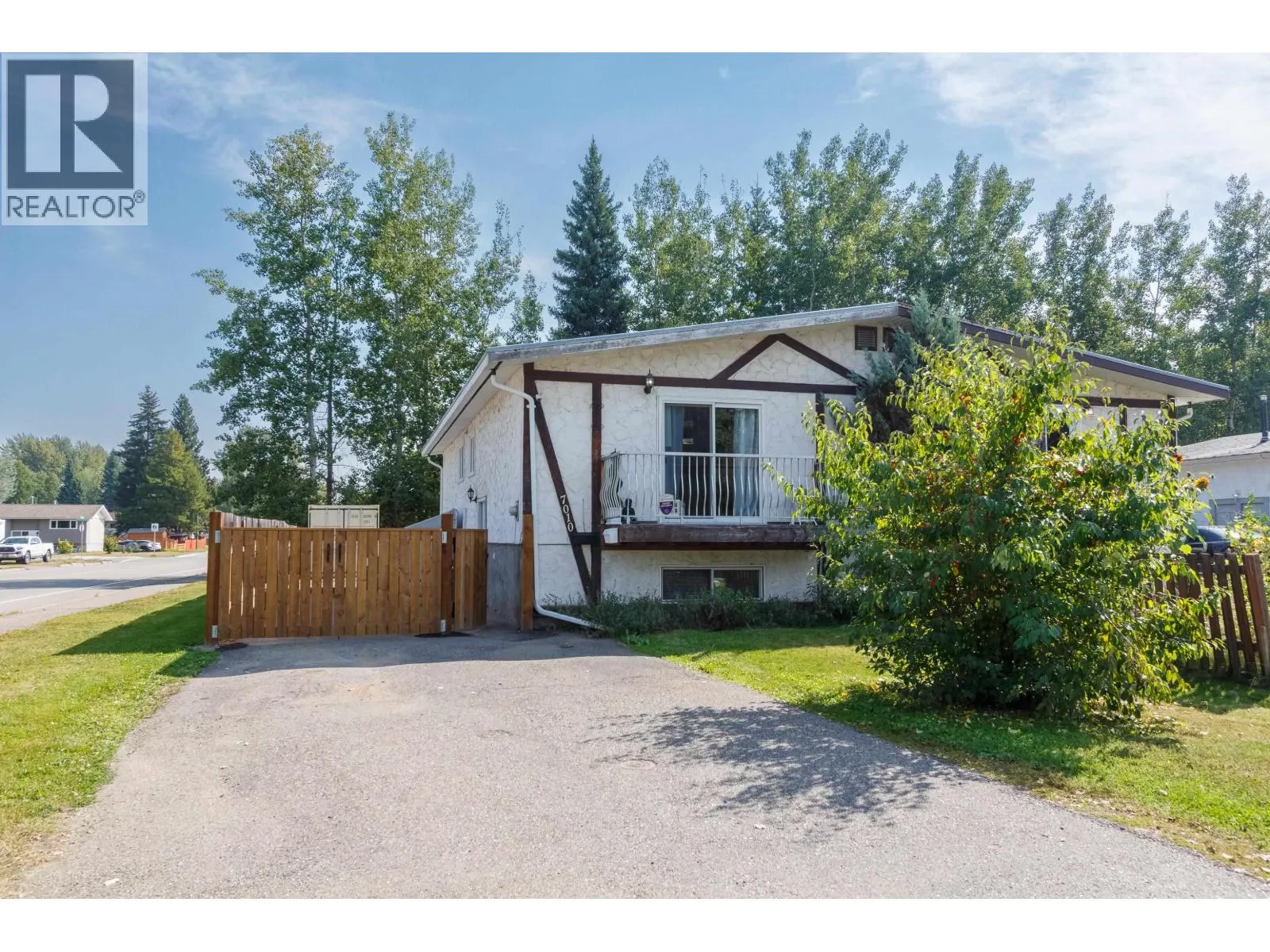 7010 GUELPH CRESCENT